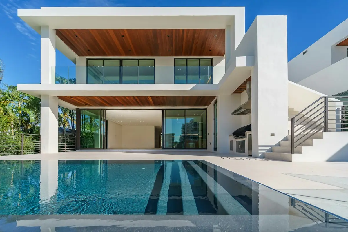 Contemporary villa, private garden